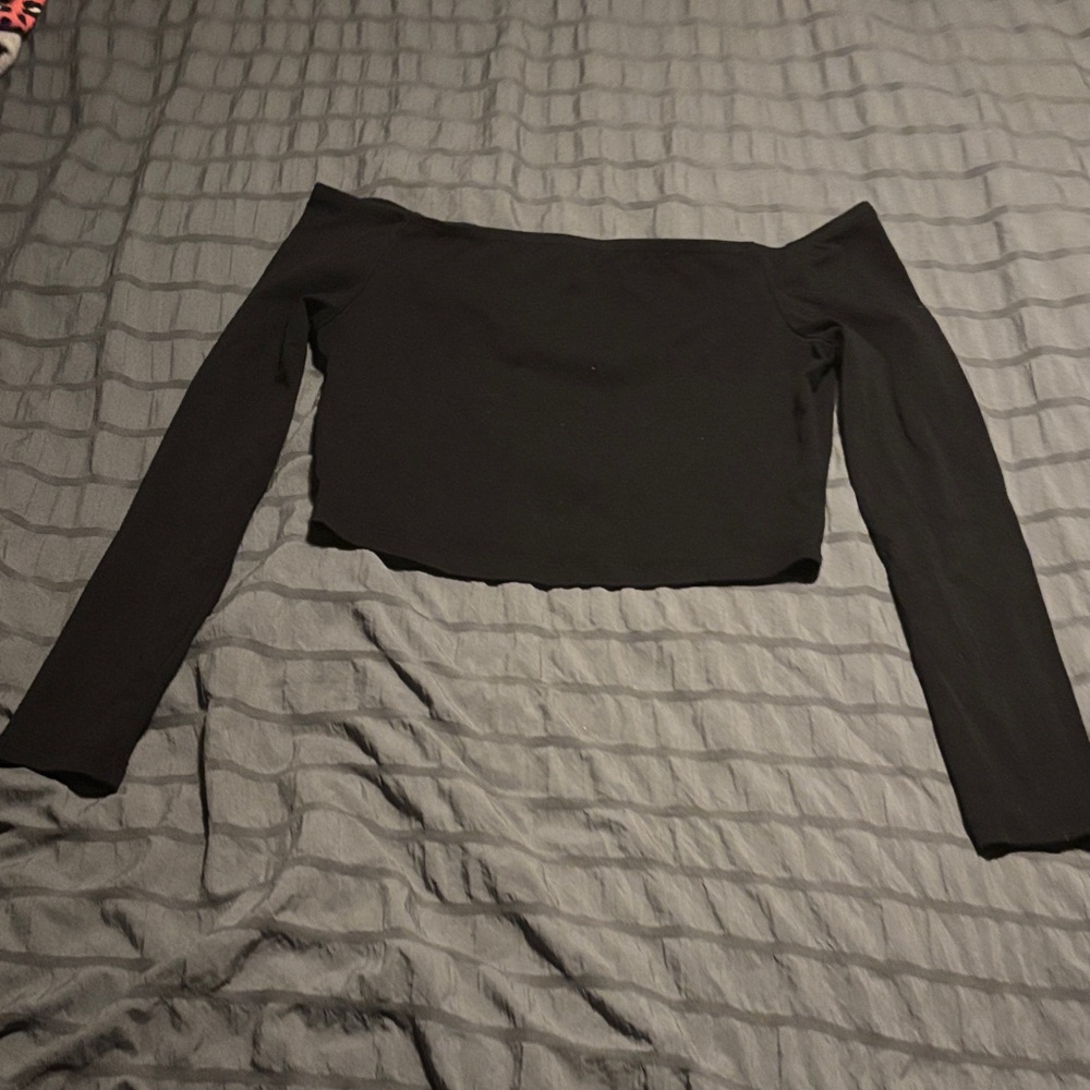 Amazon Women's Black Off-Shoulder Long Sleeve Crop Top